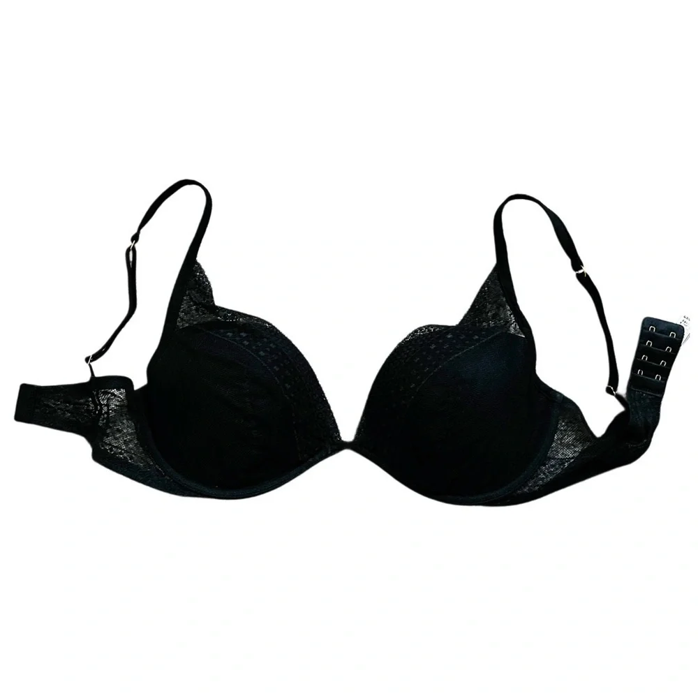 Victoria's Secret Black Lace Plunge Underwired Bra Size 34DD